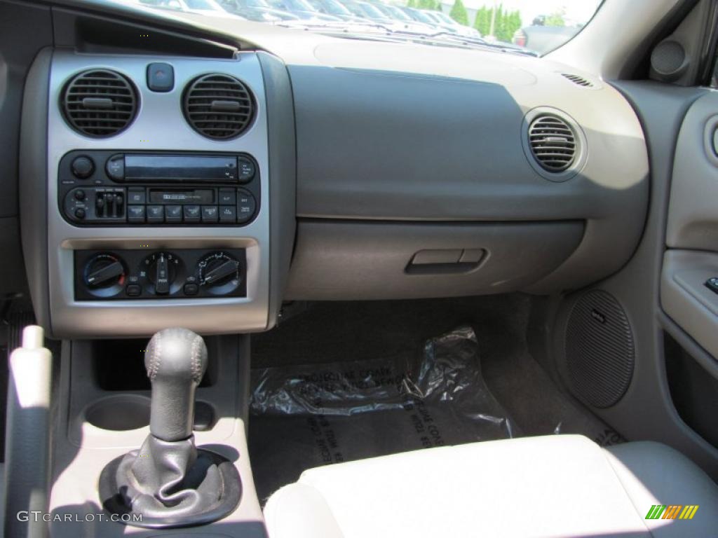 2003 Stratus R/T Coupe - Satin White Pearl / Dark Taupe/Medium Taupe photo #20
