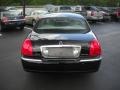 2004 Black Lincoln Town Car Ultimate  photo #6