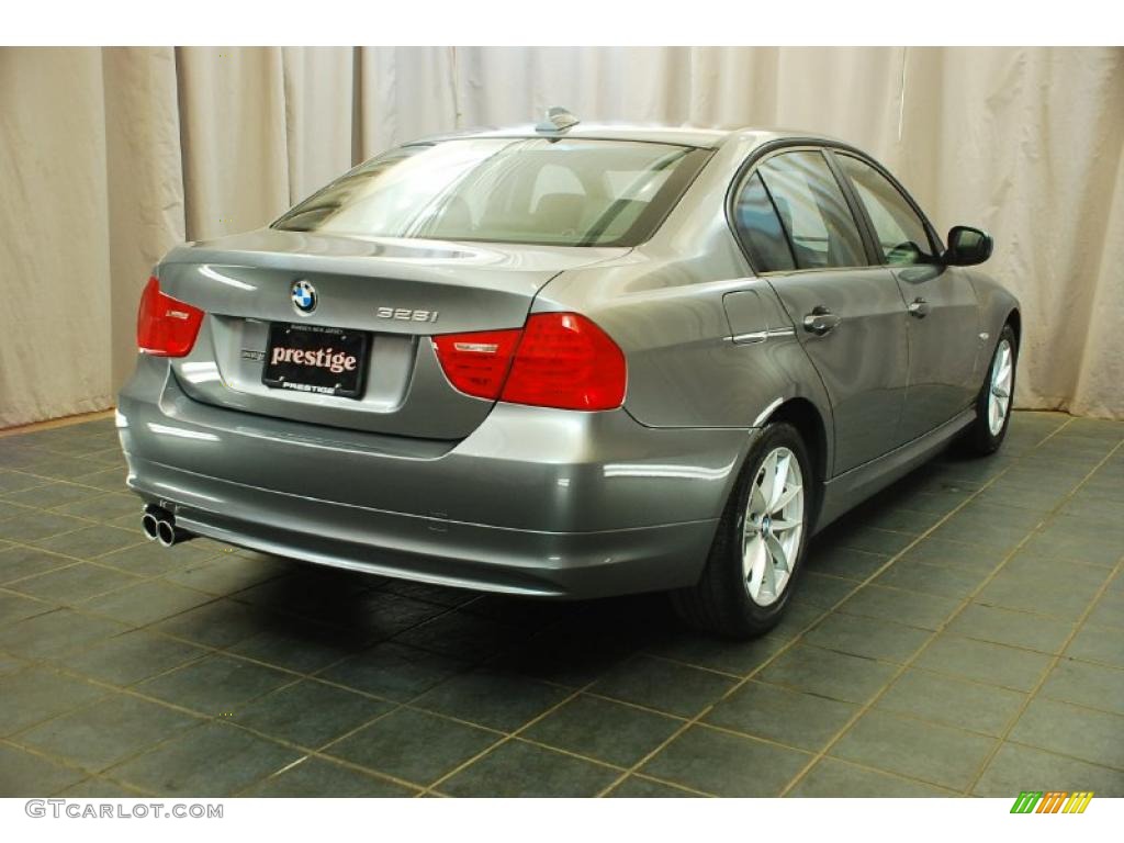 2010 3 Series 328i xDrive Sedan - Space Gray Metallic / Black photo #4