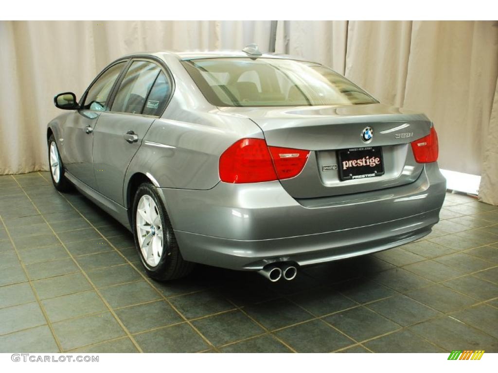 2010 3 Series 328i xDrive Sedan - Space Gray Metallic / Black photo #6