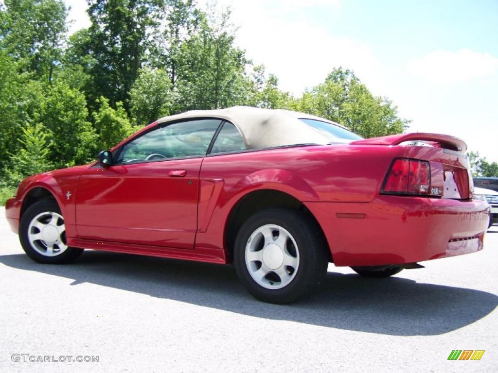 2000 Mustang V6 Convertible - Laser Red Metallic / Medium Parchment photo #4