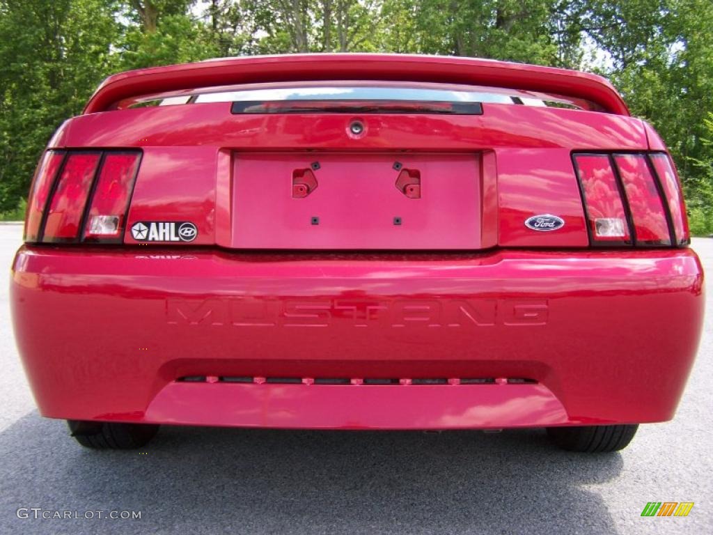 2000 Mustang V6 Convertible - Laser Red Metallic / Medium Parchment photo #6