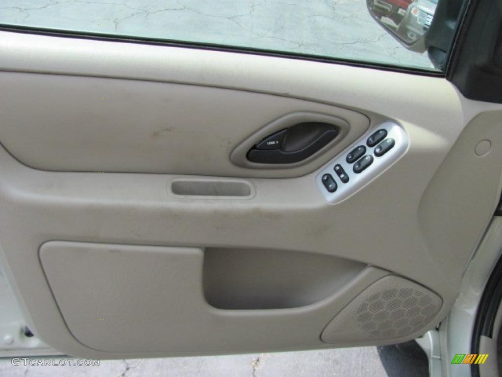 2005 Escape Limited 4WD - Gold Ash Metallic / Medium/Dark Pebble Beige photo #10