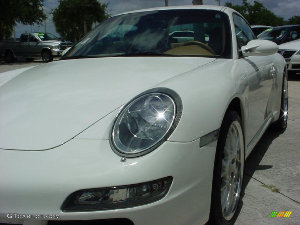 2007 911 Carrera Coupe - Carrara White / Sand Beige photo #14