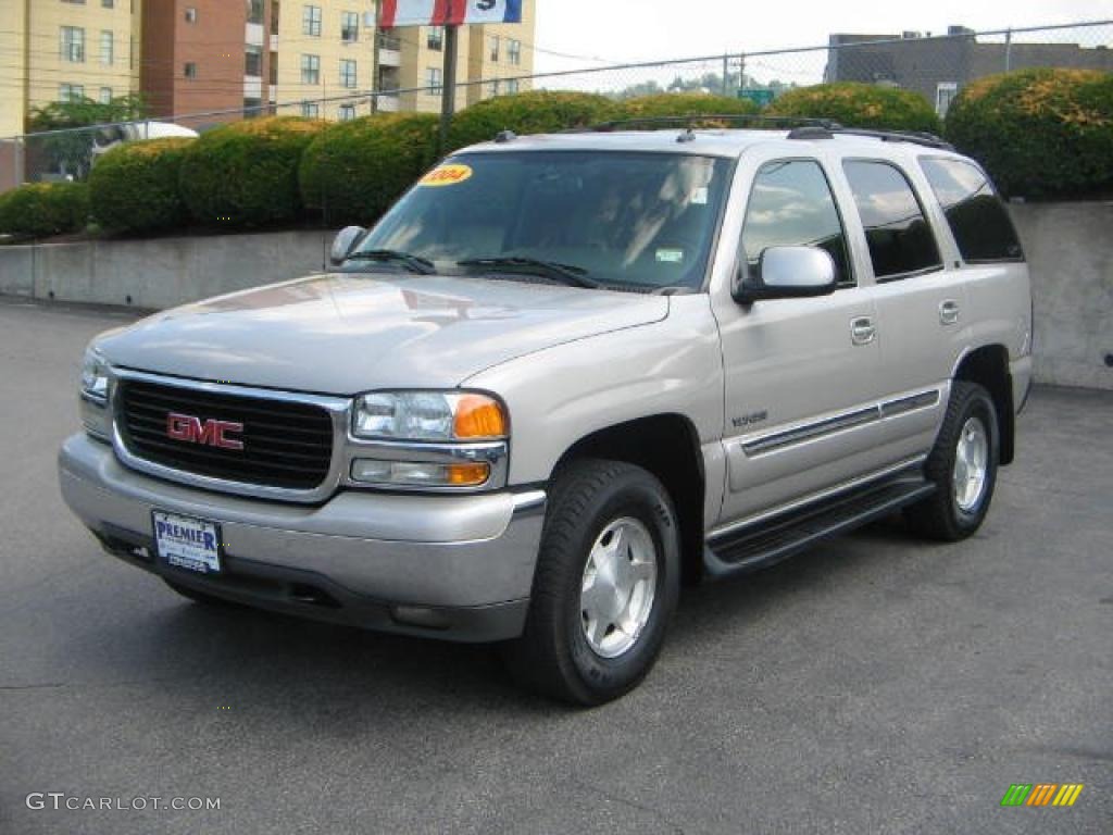 2004 Yukon SLT 4x4 - Silver Birch Metallic / Pewter/Dark Pewter photo #3