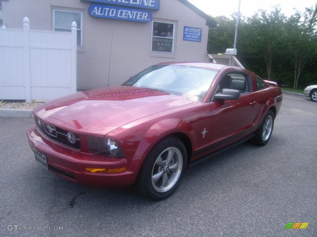 2006 Mustang V6 Deluxe Coupe - Redfire Metallic / Light Graphite photo #1