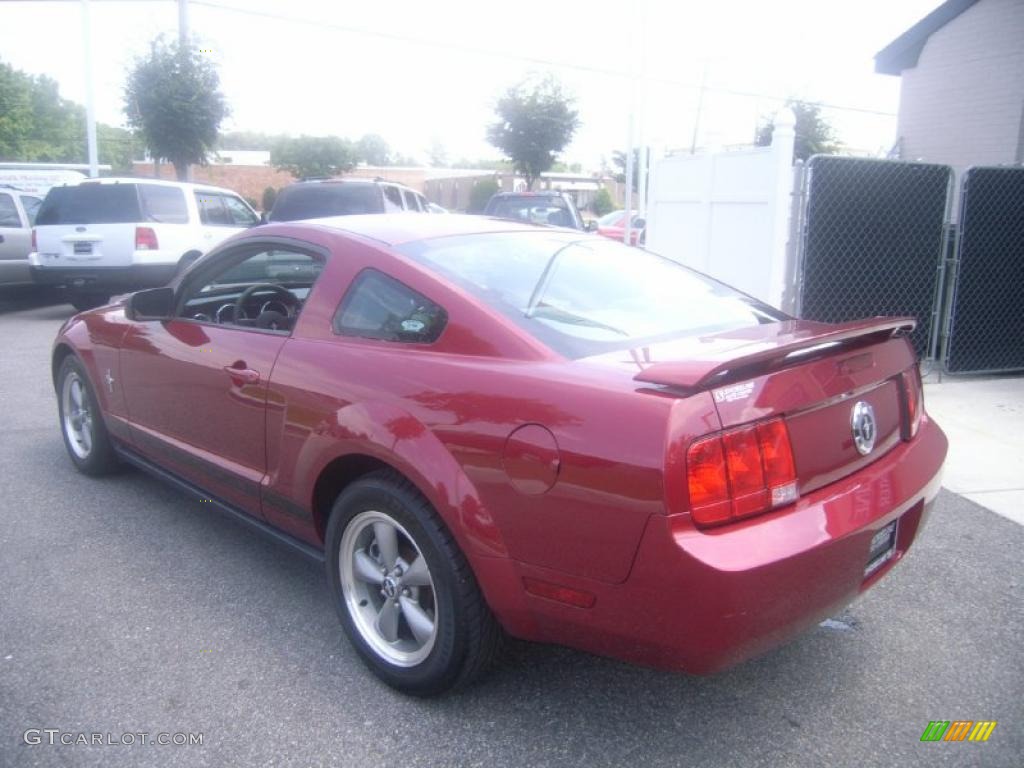 2006 Mustang V6 Deluxe Coupe - Redfire Metallic / Light Graphite photo #3