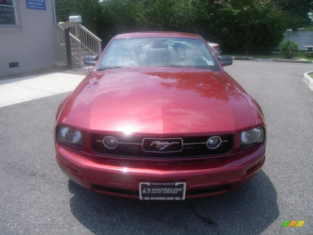 2006 Mustang V6 Deluxe Coupe - Redfire Metallic / Light Graphite photo #8