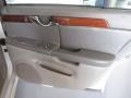 Sterling Silver - DeVille DTS Sedan Photo No. 22