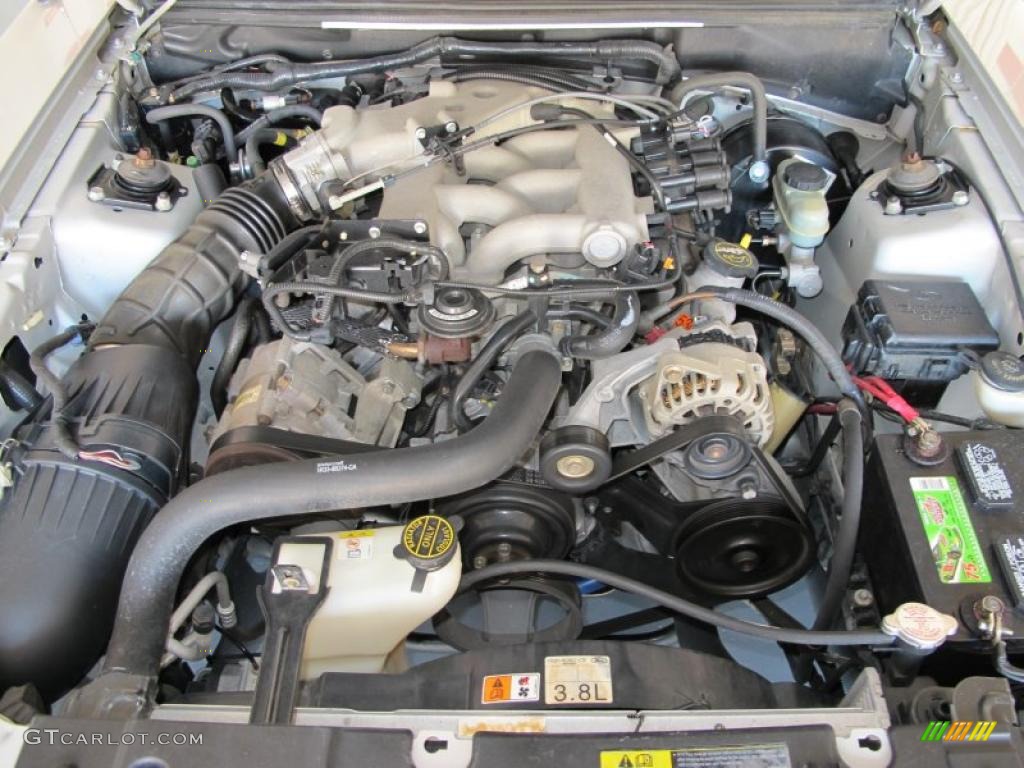 2003 Mustang V6 Convertible - Silver Metallic / Medium Graphite photo #24