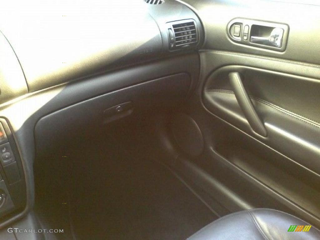 2003 Passat GLS Sedan - Reflex Silver Metallic / Black photo #11