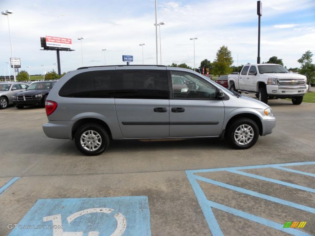 2006 Grand Caravan SE - Butane Blue Pearl / Medium Slate Gray photo #6