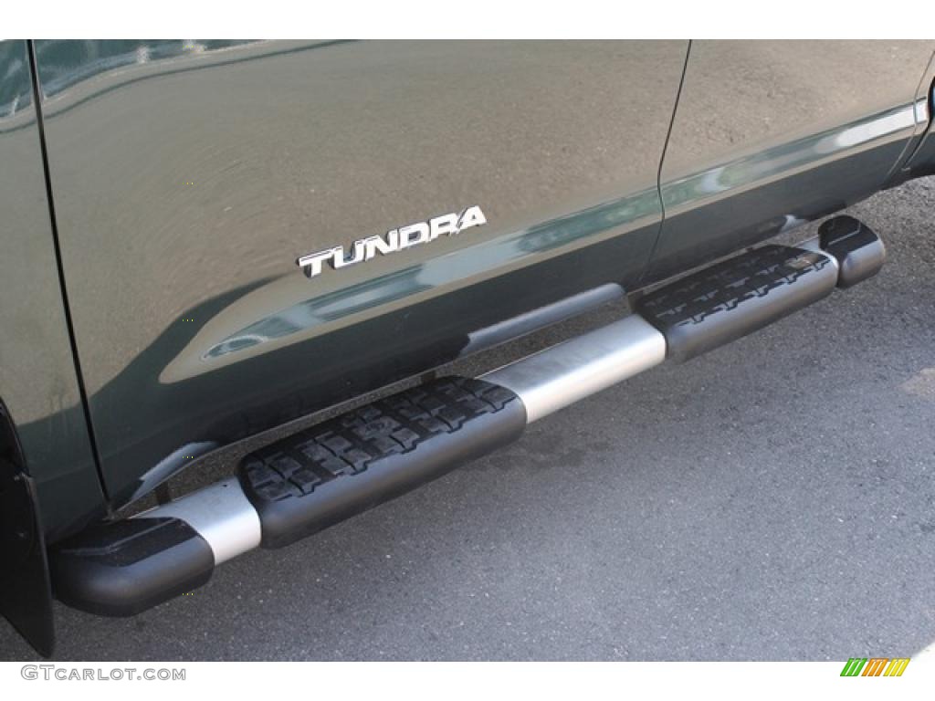 2007 Tundra SR5 TRD Double Cab 4x4 - Timberland Mica / Graphite Gray photo #31