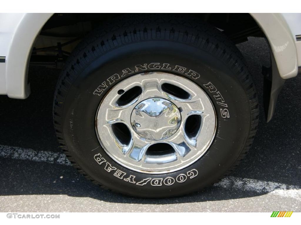 2001 F150 Lariat SuperCrew 4x4 - Oxford White / Medium Graphite photo #7