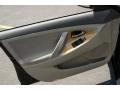 Black - Camry XLE Photo No. 12