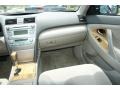 Black - Camry XLE Photo No. 16