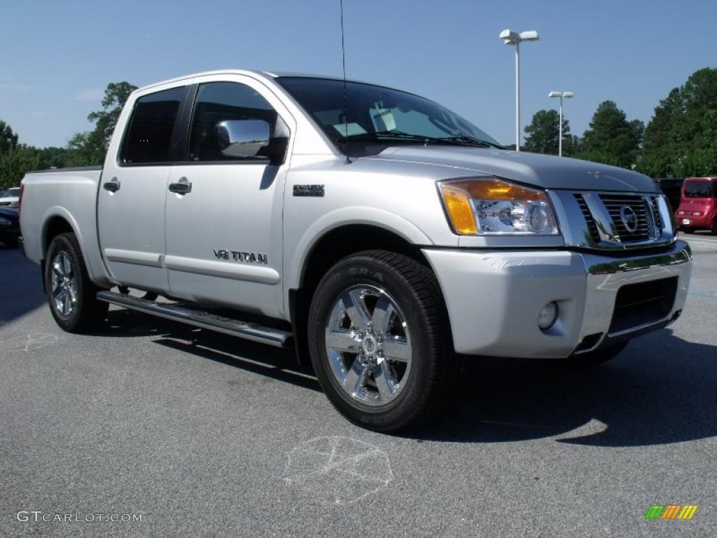 2010 Titan SE Heavy Metal Chrome Edition Crew Cab - Radiant Silver / Charcoal photo #8