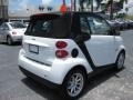 Crystal White - fortwo passion cabriolet Photo No. 3