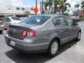 United Grey Metallic - Passat 2.0T Sedan Photo No. 3