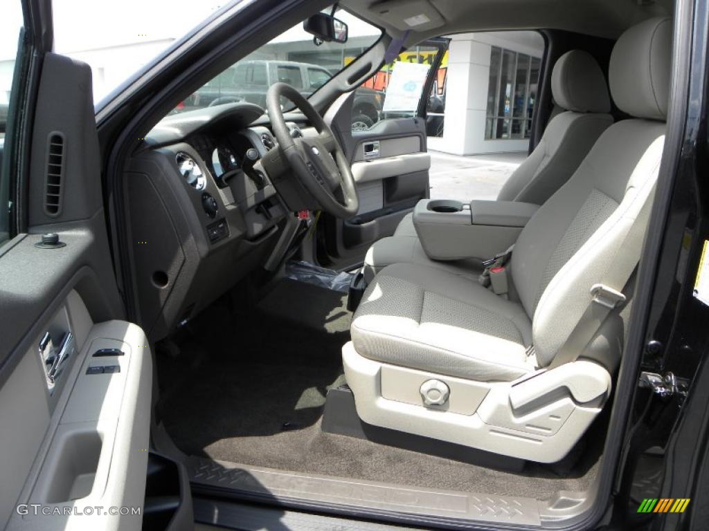 2010 F150 XLT Regular Cab - Tuxedo Black / Medium Stone photo #8