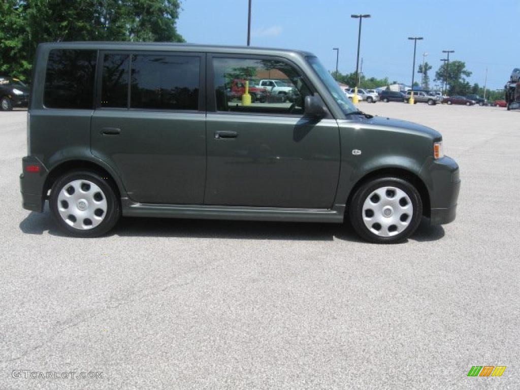 2005 xB  - Camouflage Green / Dark Charcoal photo #4