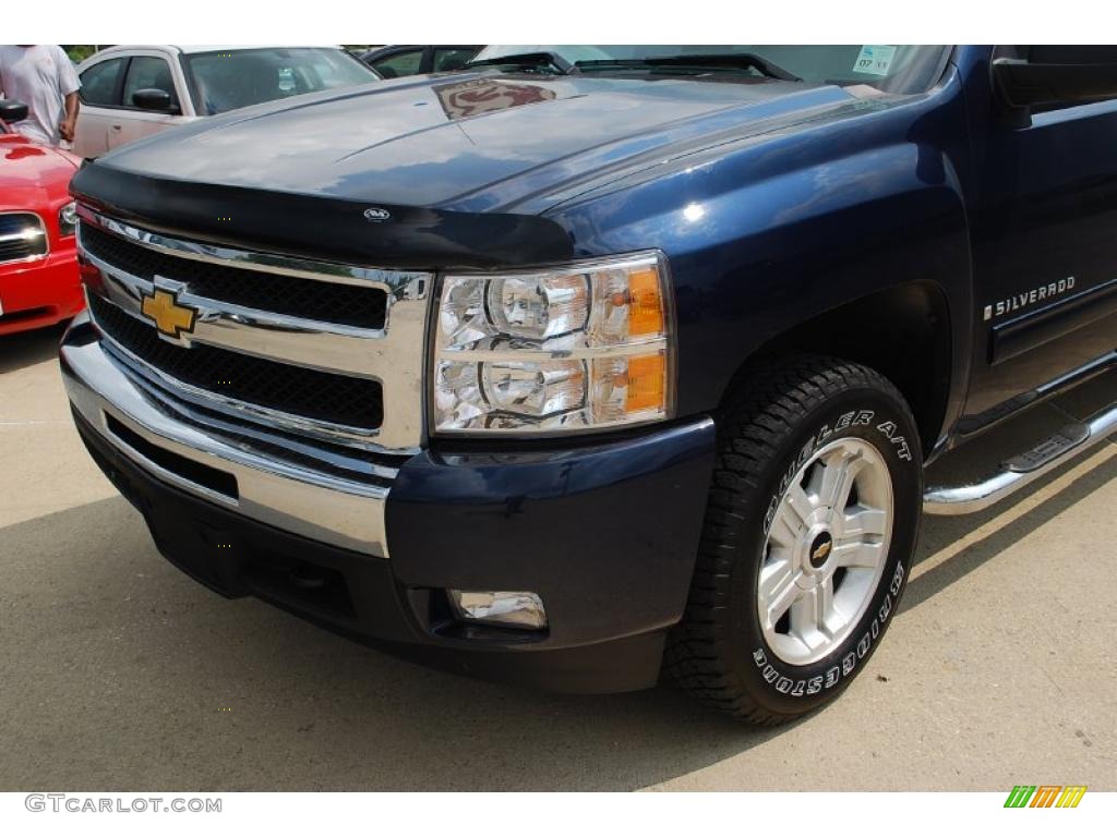 2009 Silverado 1500 LT Z71 Crew Cab 4x4 - Imperial Blue Metallic / Light Cashmere photo #3