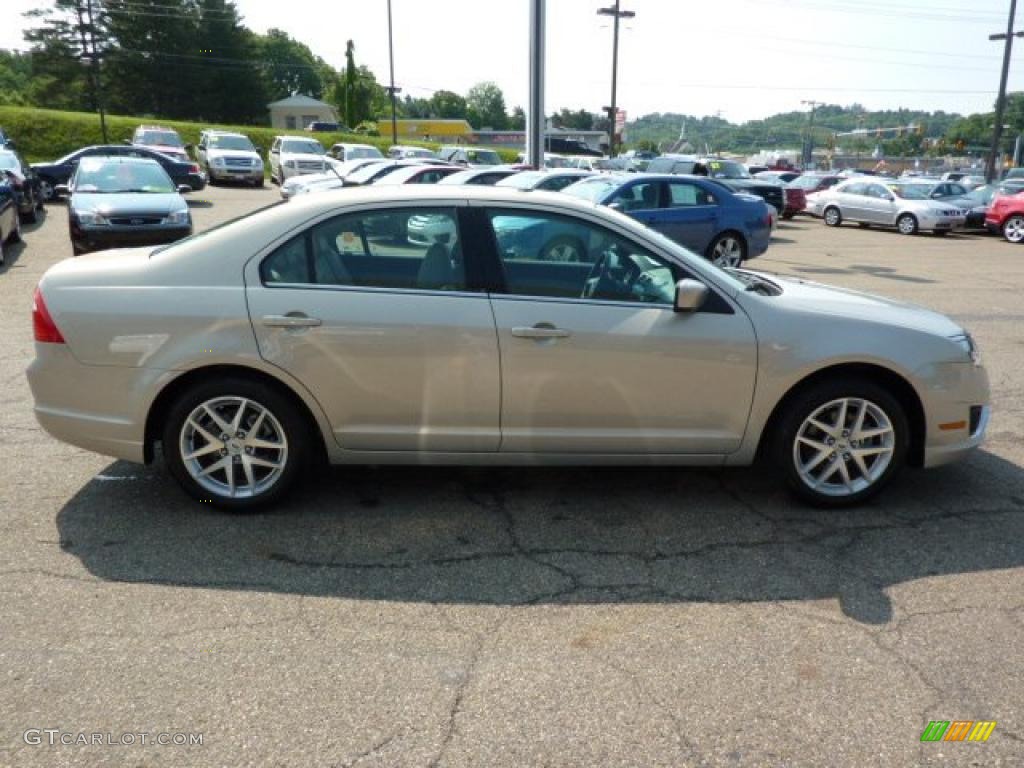 2010 Fusion SEL V6 - Brilliant Silver Metallic / Medium Light Stone photo #5