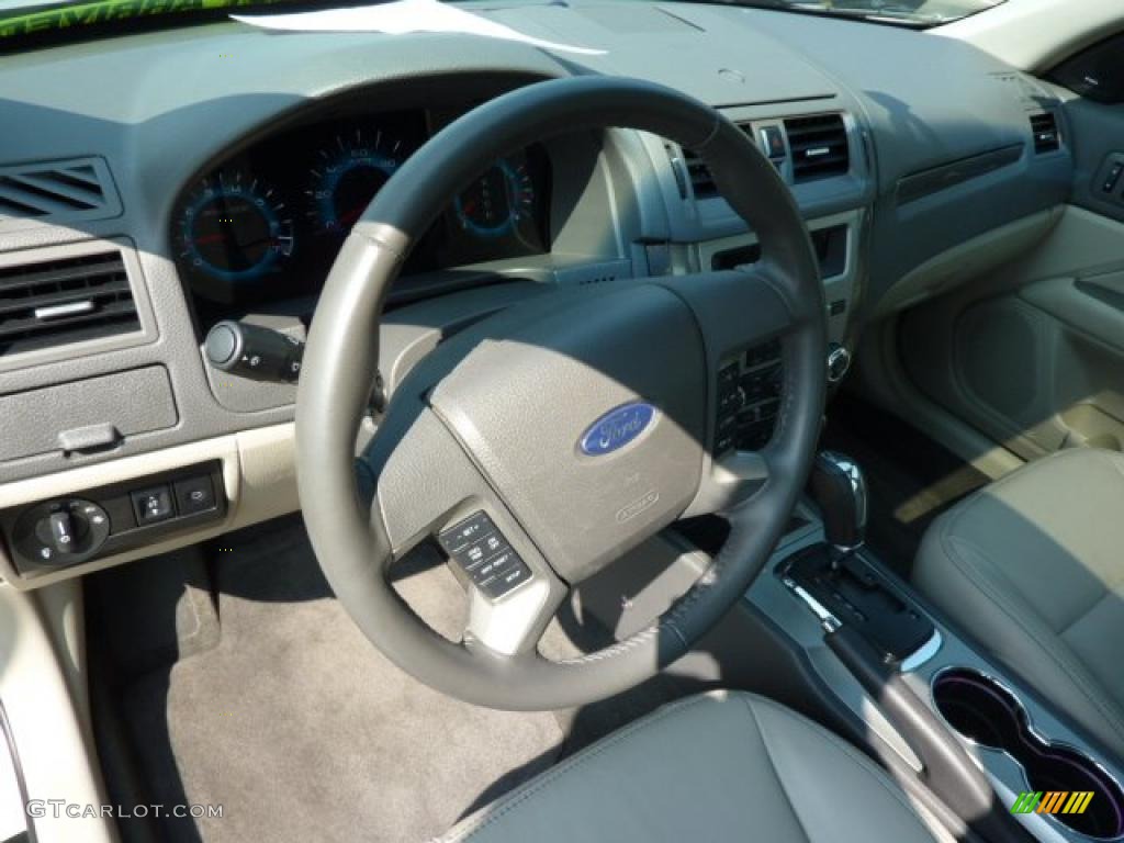 2010 Fusion SEL V6 - Brilliant Silver Metallic / Medium Light Stone photo #11