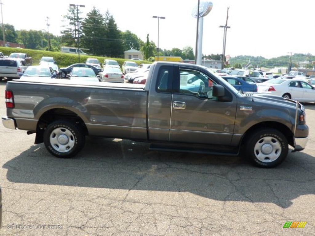 2004 F150 XL Regular Cab - Dark Shadow Grey Metallic / Dark Flint photo #5