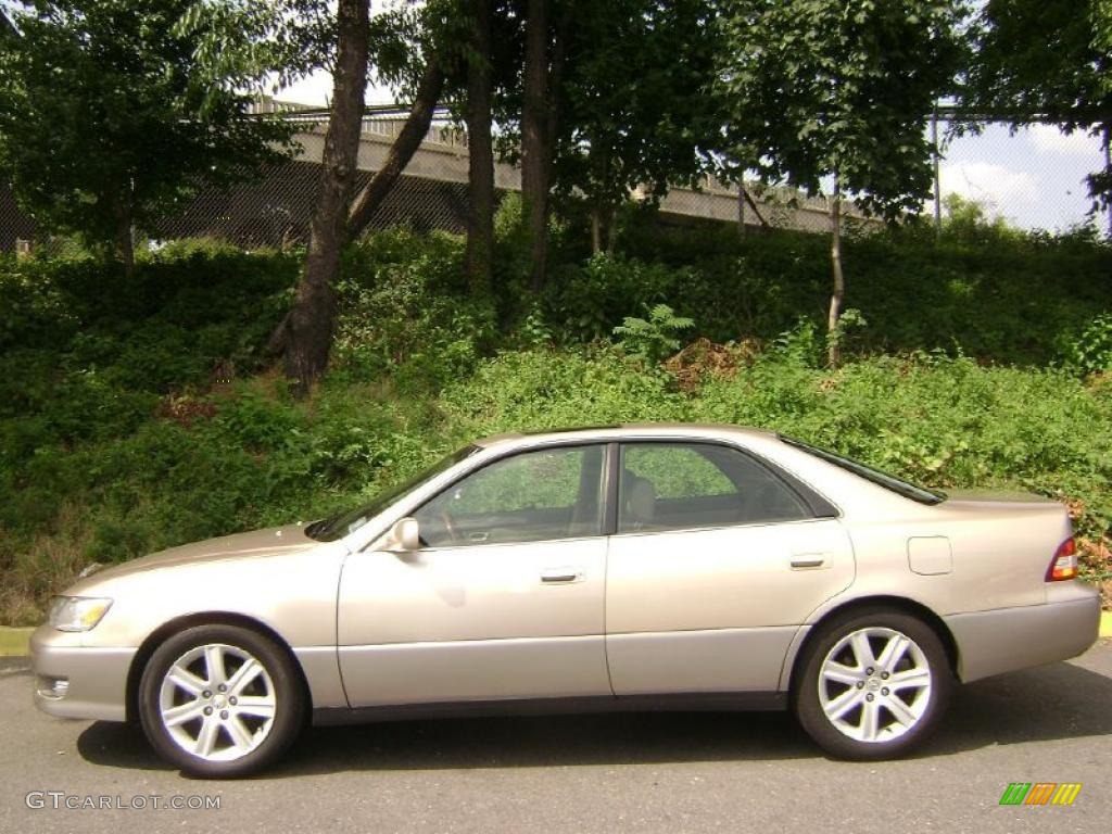 2001 ES 300 - Cashmere Beige Metallic / Ivory photo #3