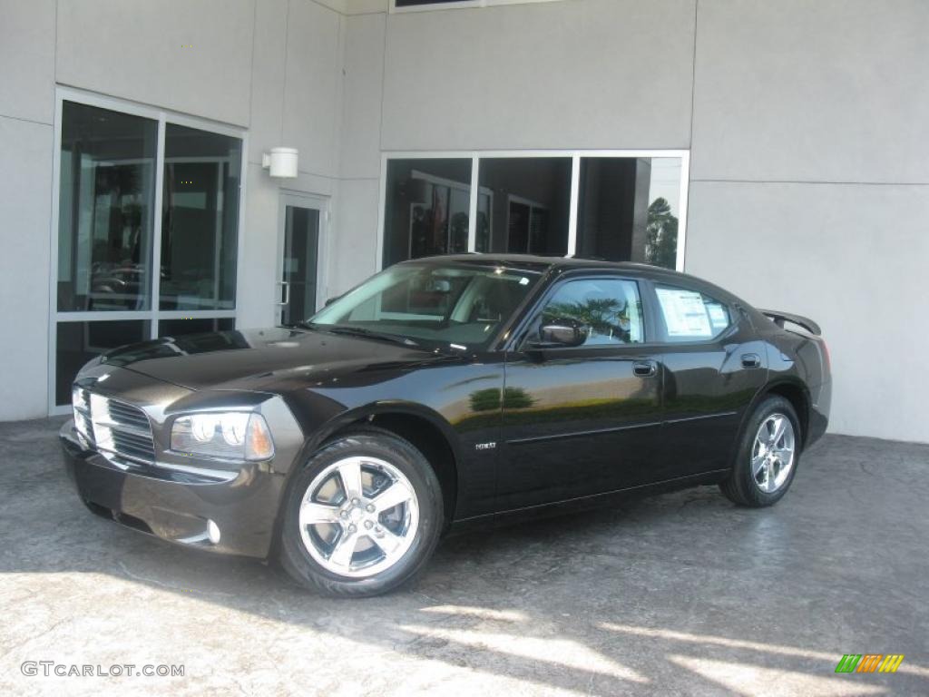 Brilliant Black Crystal Pearl Dodge Charger