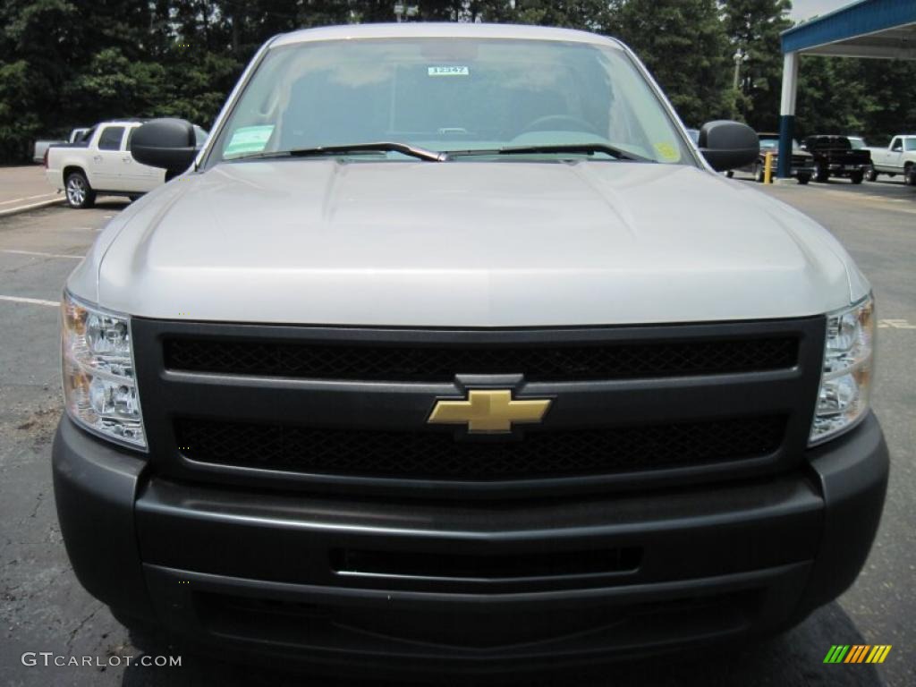 2010 Silverado 1500 Regular Cab - Sheer Silver Metallic / Dark Titanium photo #5