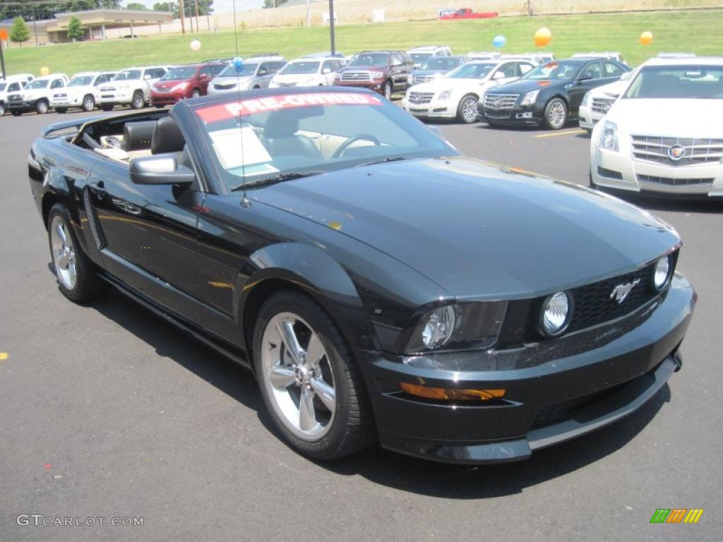 2008 Mustang GT Premium Convertible - Black / Dark Charcoal/Medium Parchment photo #2