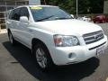 Super White - Highlander Hybrid Limited 4WD Photo No. 7