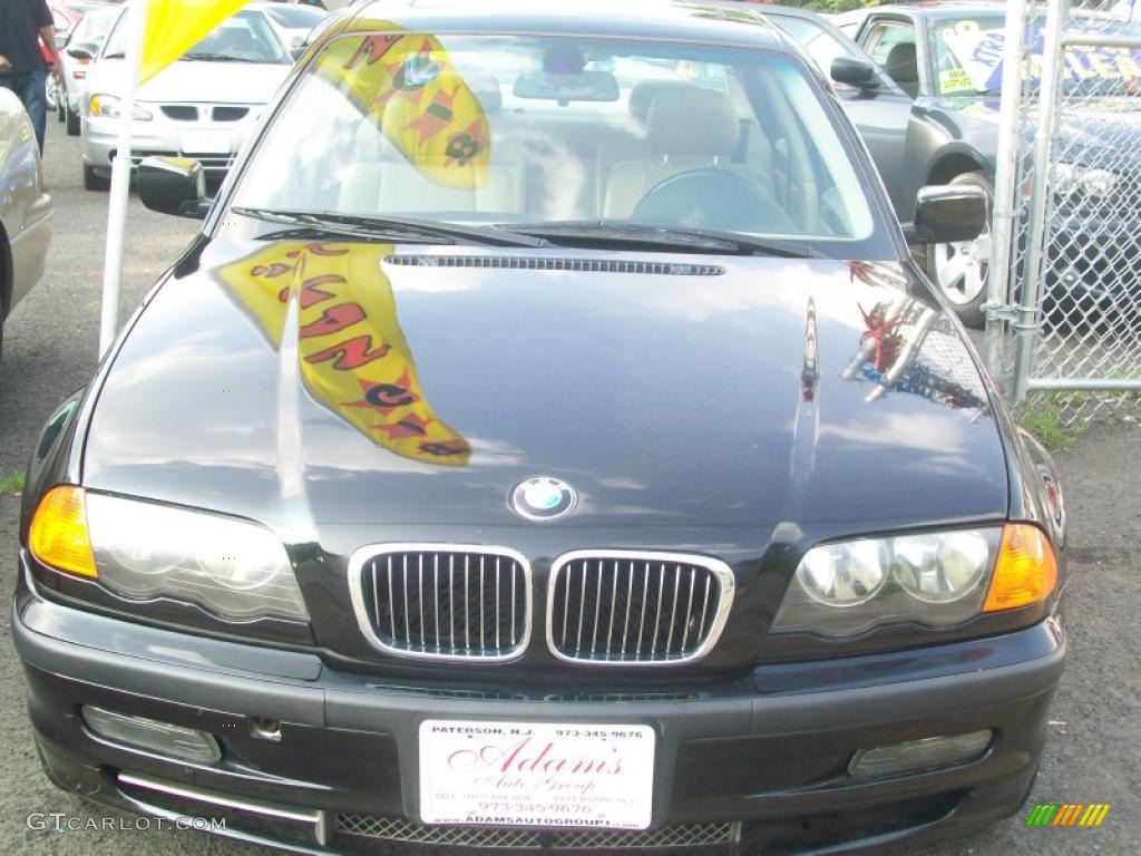 2001 3 Series 330xi Sedan - Jet Black / Sand photo #3