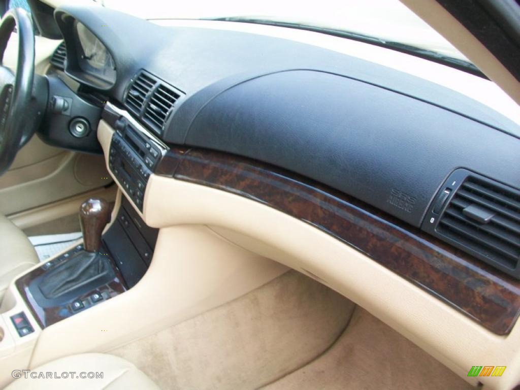2001 3 Series 330xi Sedan - Jet Black / Sand photo #16