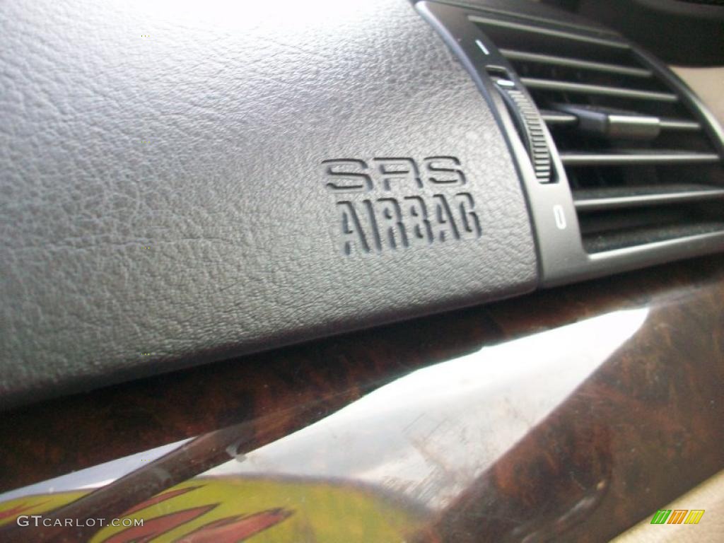 2001 3 Series 330xi Sedan - Jet Black / Sand photo #25