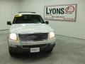 2006 Oxford White Ford Explorer XLT 4x4  photo #21