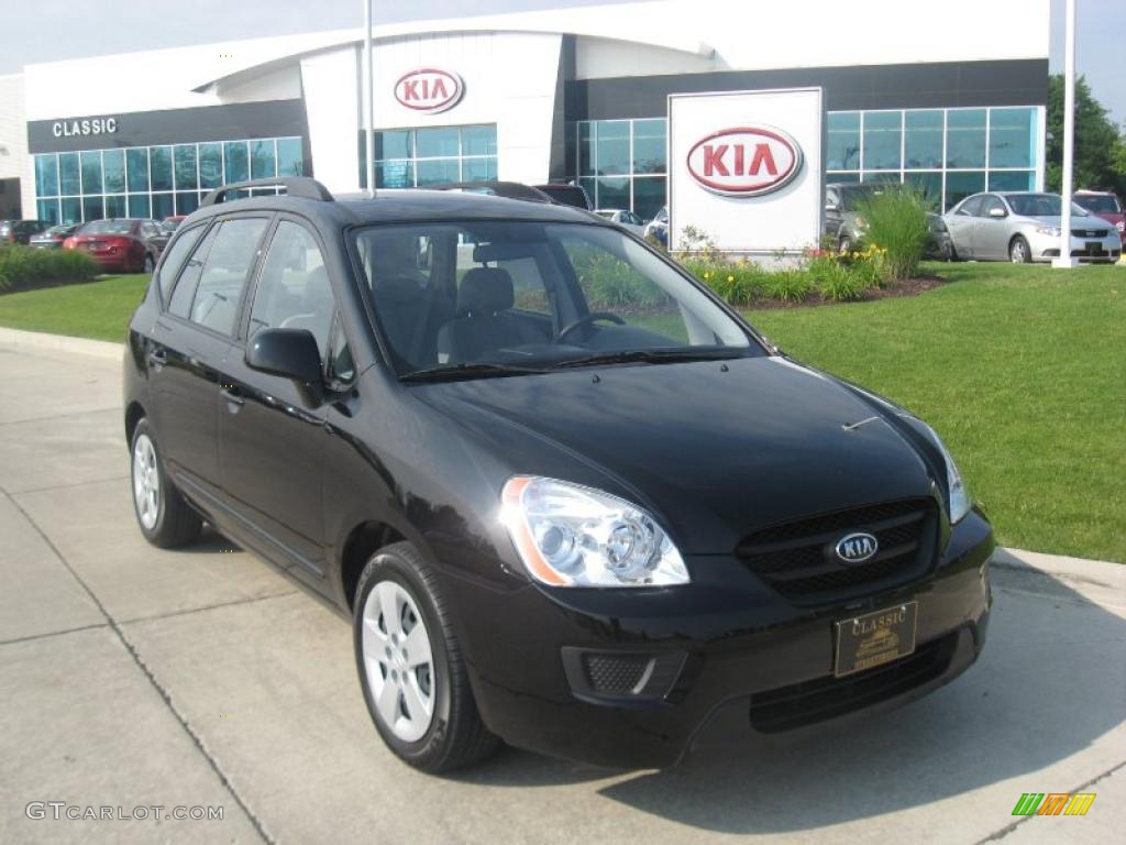 Shadow Black Kia Rondo