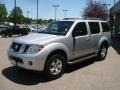 Silver Lightning - Pathfinder S 4x4 Photo No. 2