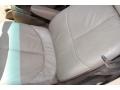 Stone White - Town & Country LXi Photo No. 11