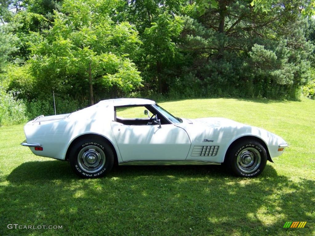 1972 Corvette Stingray Coupe - Classic White / Black photo #9