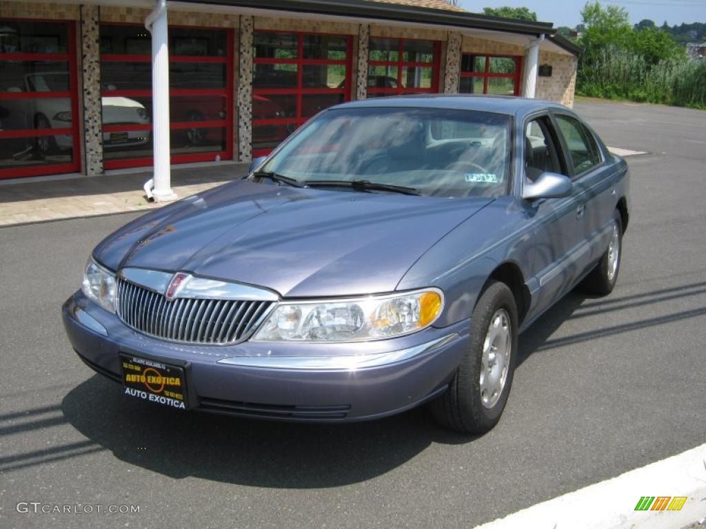 Graphite Blue Metallic Lincoln Continental