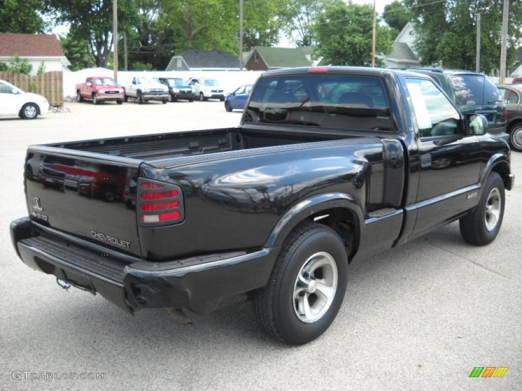 2000 S10 LS Regular Cab - Onyx Black / Graphite photo #7