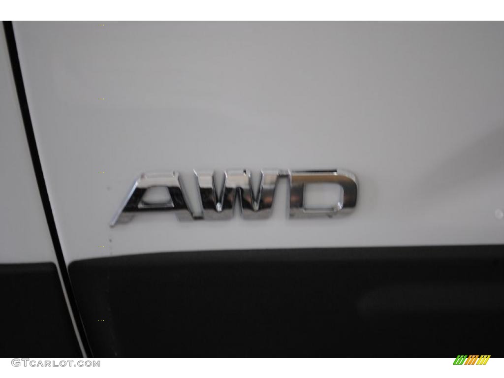 2011 Sorento LX V6 AWD - Snow White Pearl / Beige photo #49