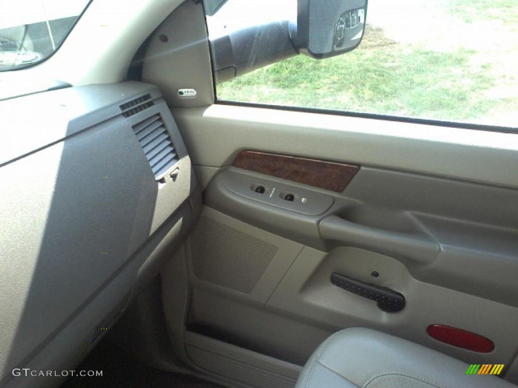 2008 Ram 3500 Laramie Quad Cab 4x4 Dually - Brilliant Black Crystal Pearl / Medium Slate Gray photo #12