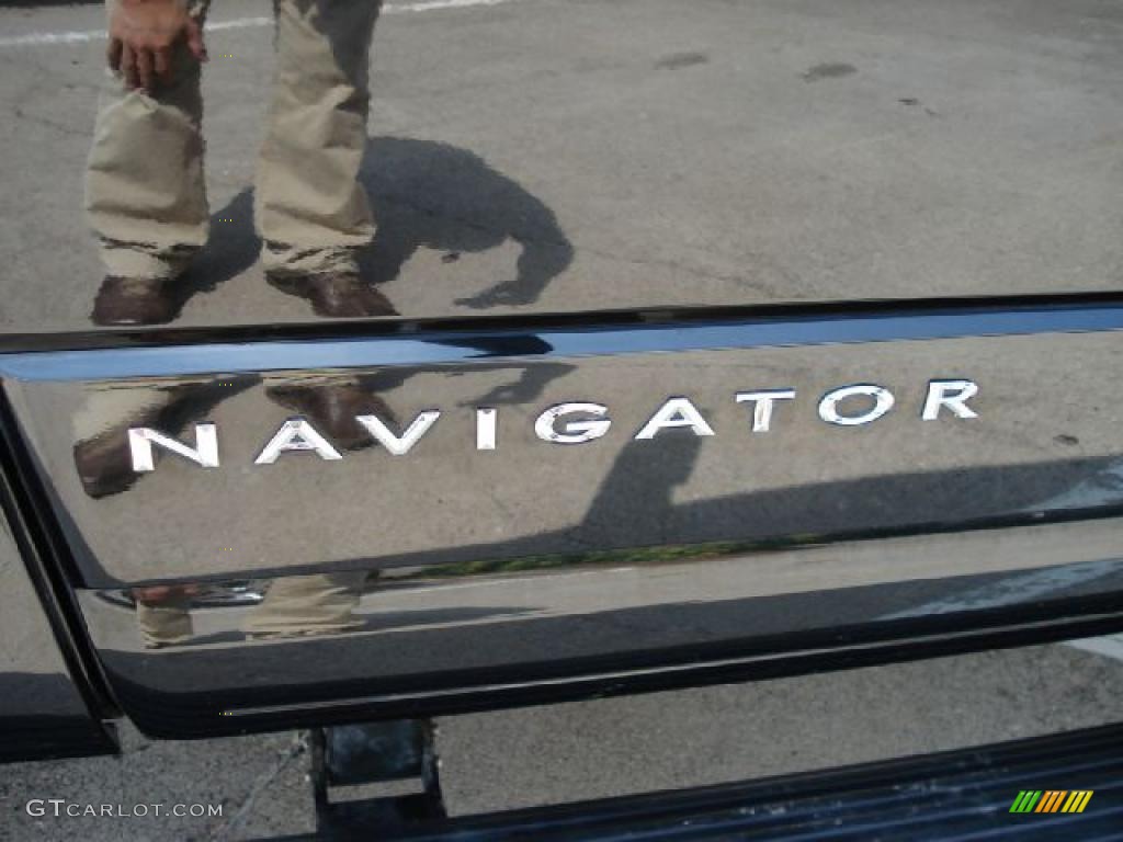 2007 Navigator Ultimate 4x4 - Black / Camel/Sand photo #23