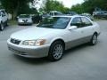 Super White - Camry LE Photo No. 2