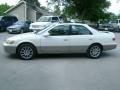 Super White - Camry LE Photo No. 3