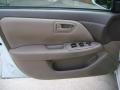 Super White - Camry LE Photo No. 10